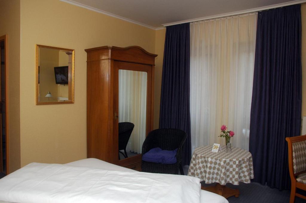 Hotel Lindemann Bad Nauheim Room photo